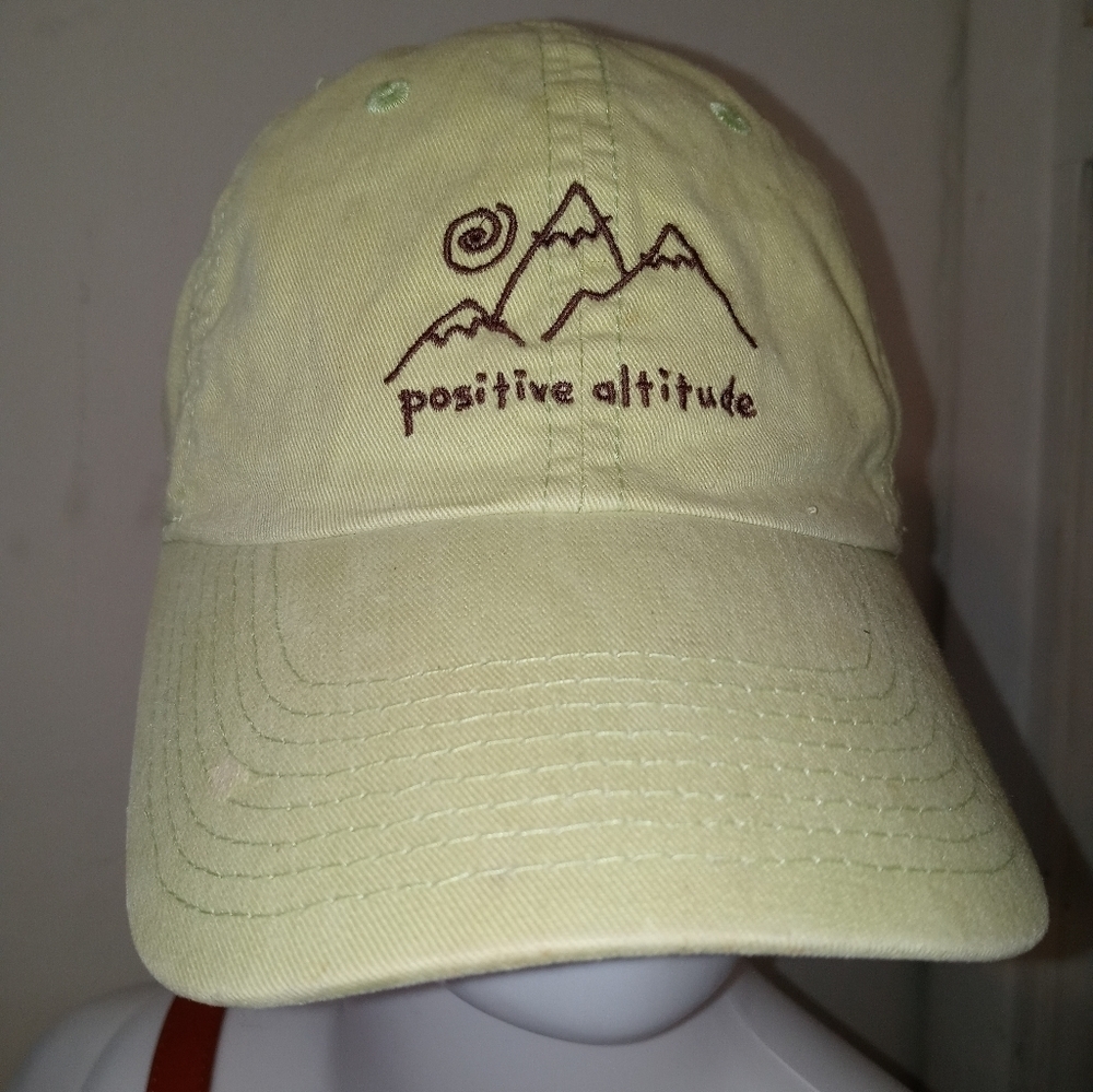 LIFE IS GOOD "POSITIVE ALTITUDE" ADJUSTABLE LIME GREEN EMBROIDERED CAP UNISEX